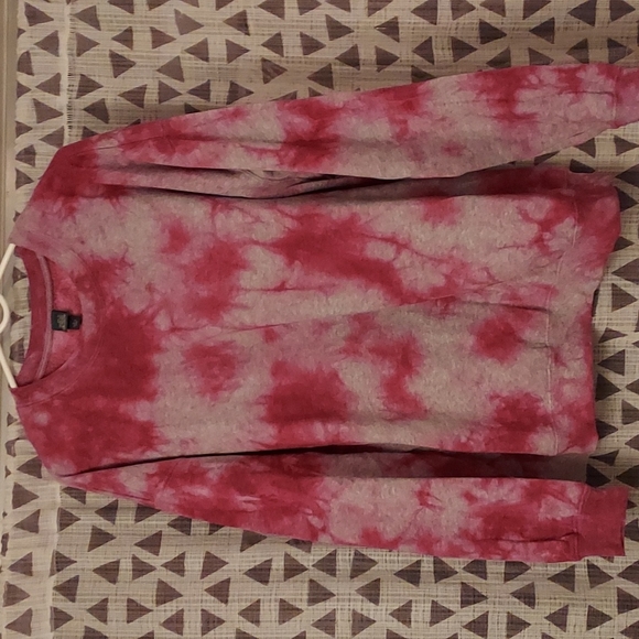 Tie dye sweatshirt